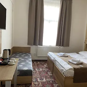 Centre 3* פראג