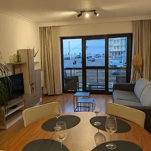 Vista Linda, Vlak Bij Zeedijk En Ostende